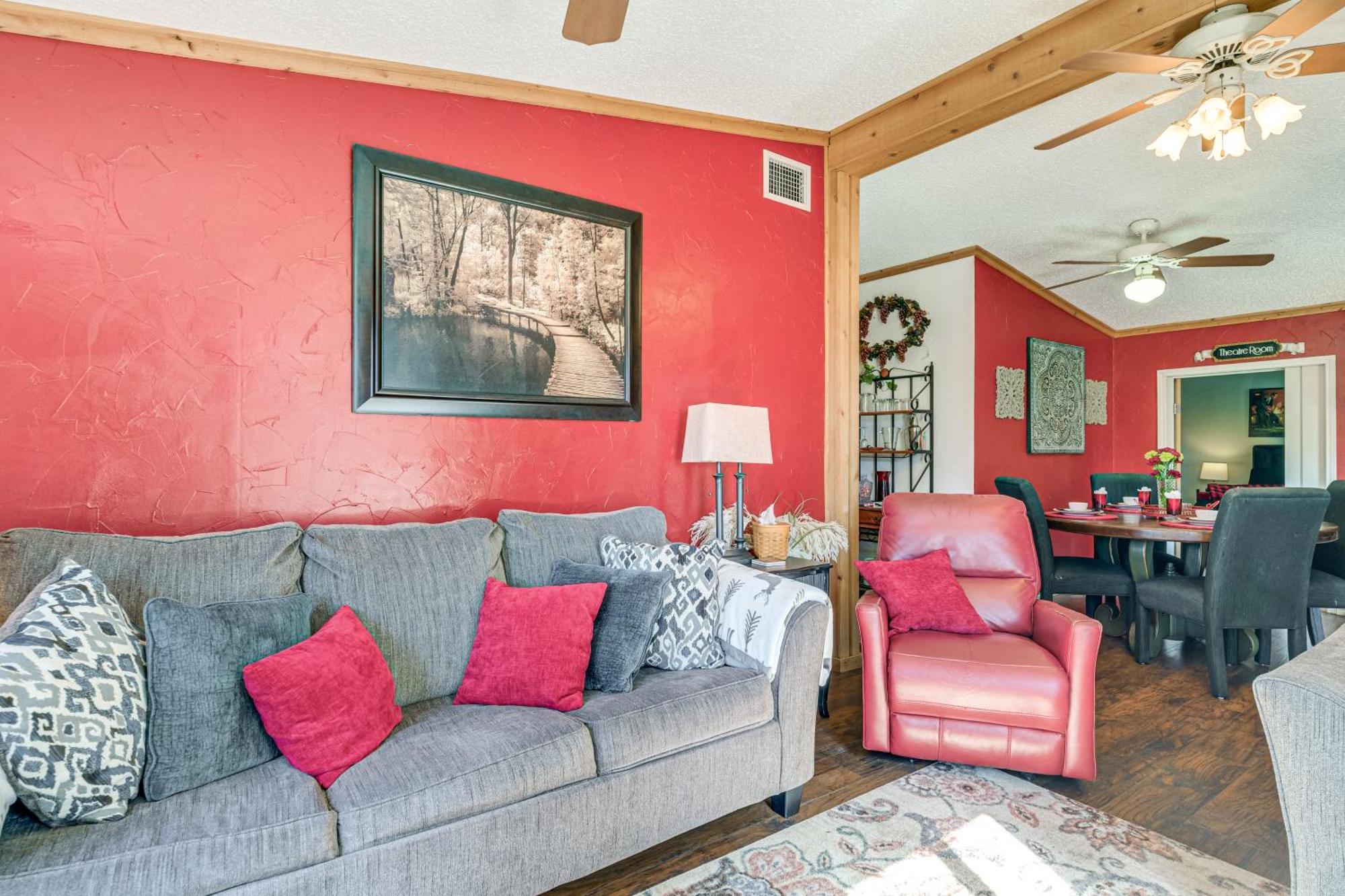 Willa College Station Getaway With Hot Tub And Courtyard! Zewnętrze zdjęcie