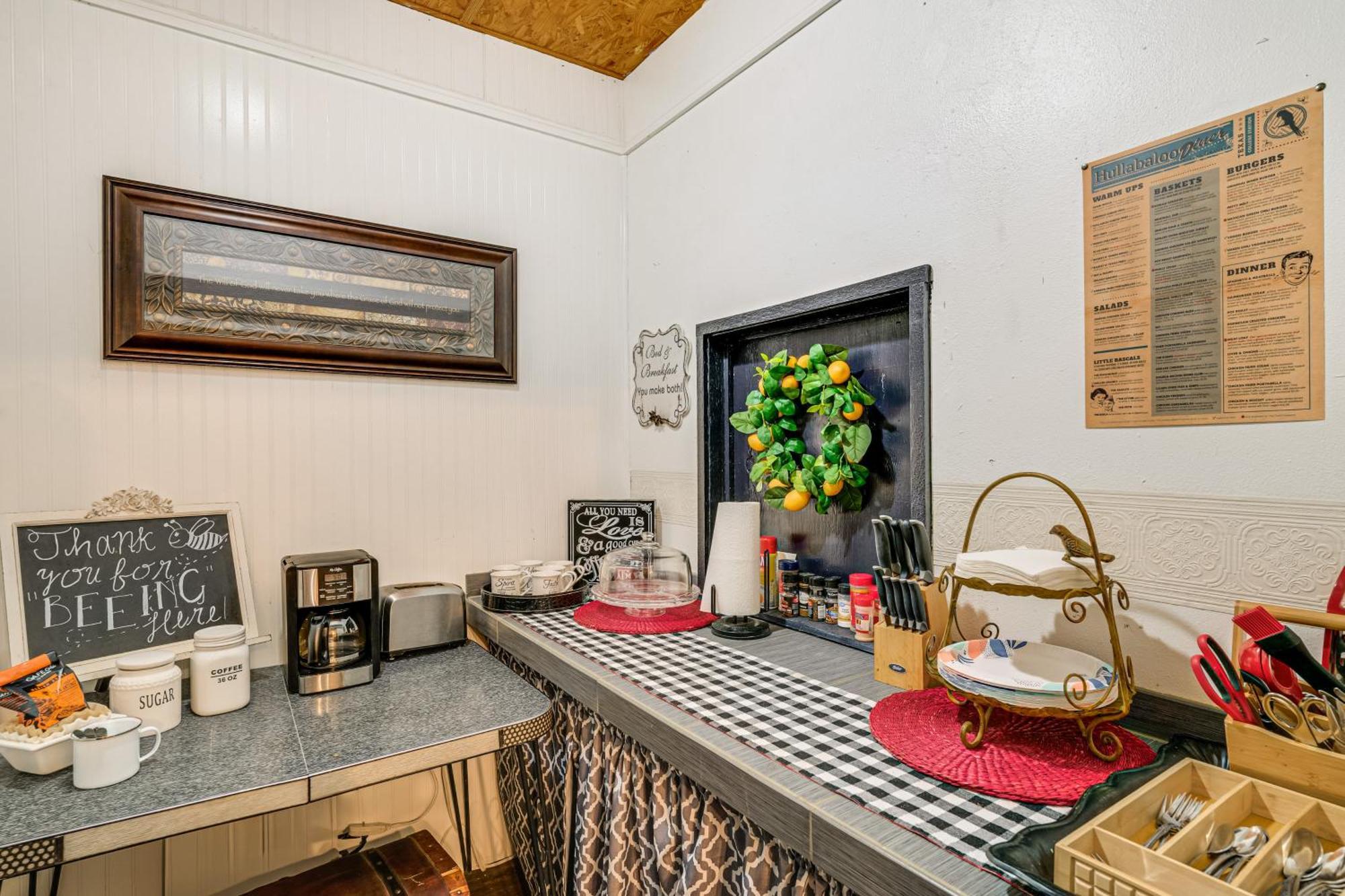 Willa College Station Getaway With Hot Tub And Courtyard! Zewnętrze zdjęcie